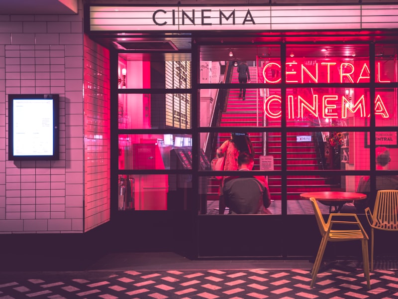 《无人区》终极季焦点宣传海报 - 科幻剧情大片